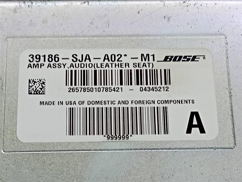 2005 ACURA RL 3.5L 6cyl Gasoline VVT Radio Audio - 138539 — photo 4