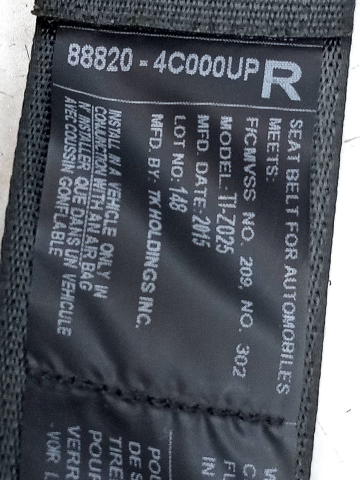 2015 KIA OPTIMA 4cyl Gasoline 2.4 Seat Belt, Front - 138595 — photo 2