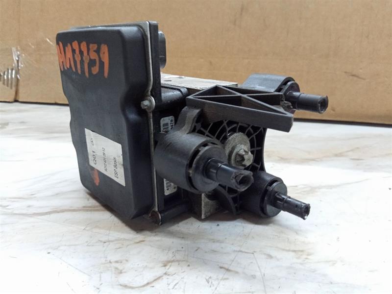 2010 MERCEDES-BENZ E-CLASS 6cyl Gasoline 3.5 Anti-lock Brake Pts - 138643 — photo 1