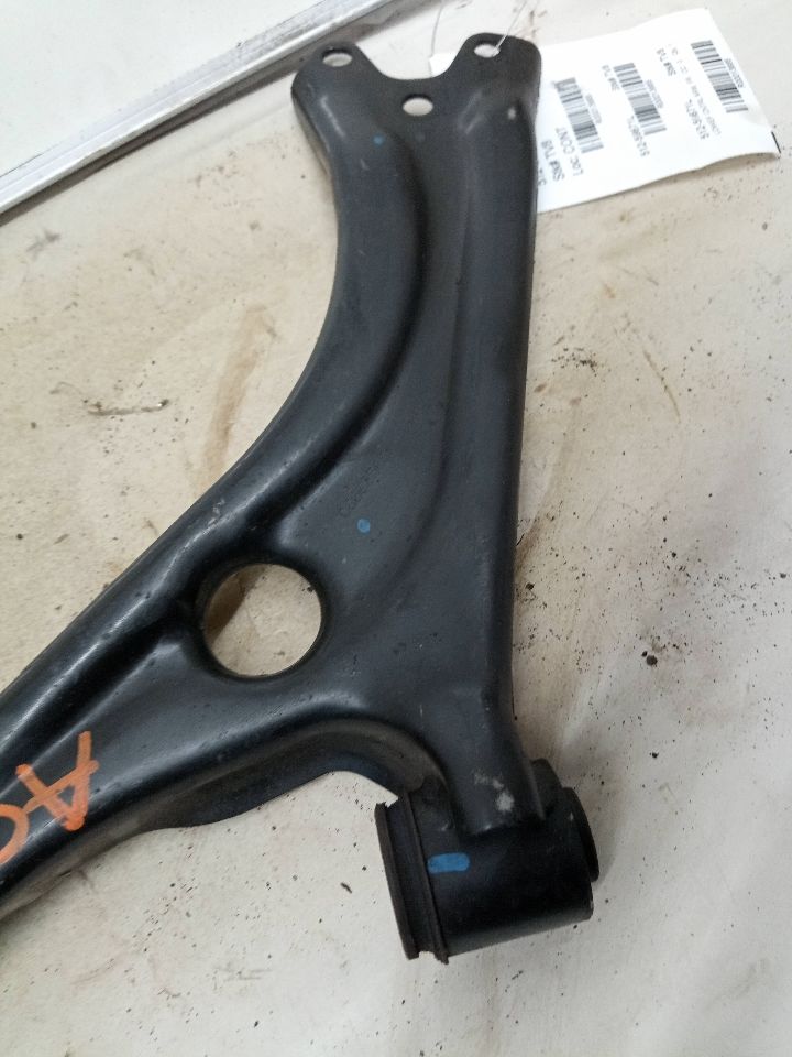 2019 HONDA CIVIC Left LOWER CNTRL ARM, FR - 13885 — photo 3