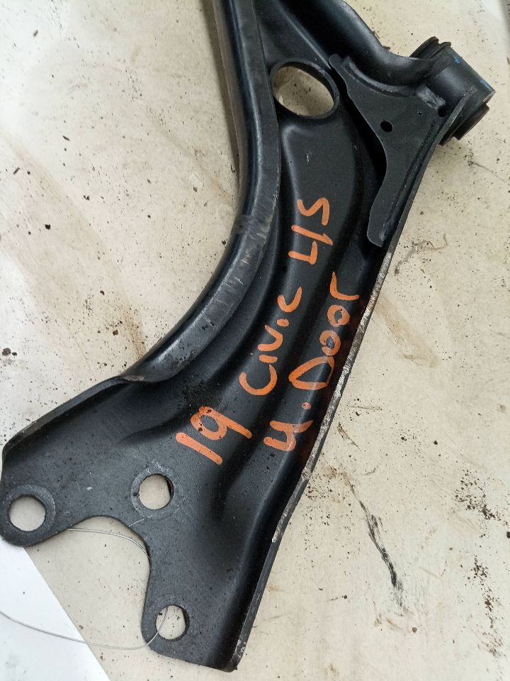 2019 HONDA CIVIC Left LOWER CNTRL ARM, FR - 13885 — photo 8