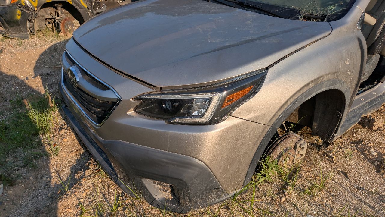 2020 SUBARU LEGACY HOOD - 139608 — photo 3