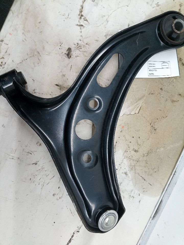 2019 SUBARU BR-Z Left LOWER CNTRL ARM, FR - 14021 — photo 4