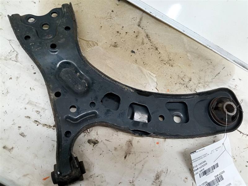 2017 SUBARU IMPREZA Left LOWER CNTRL ARM, FR - 14025 — photo 1