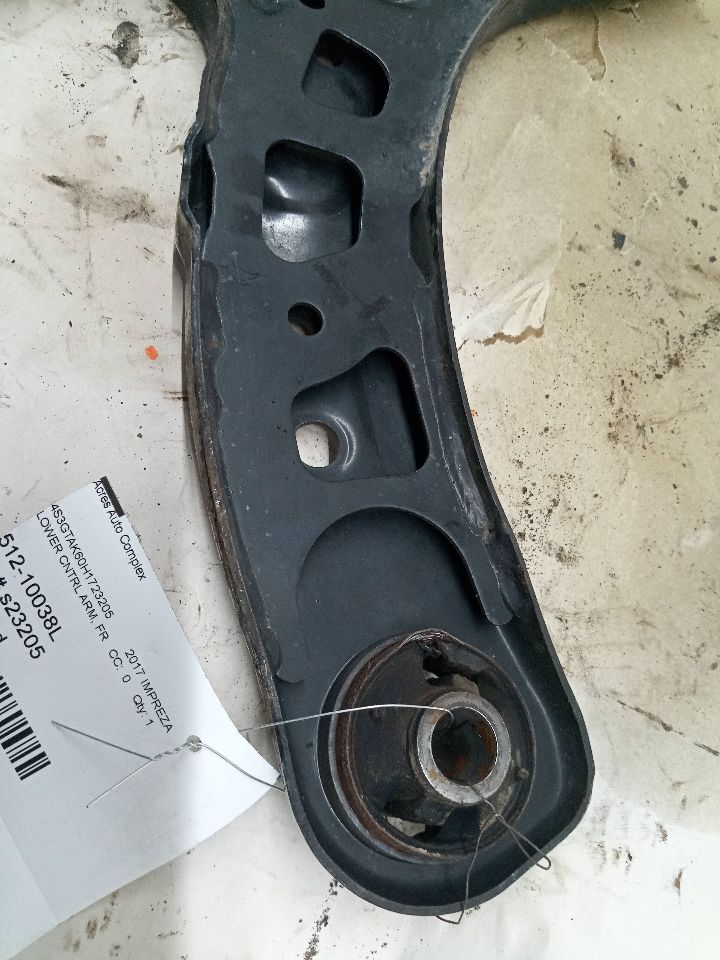 2017 SUBARU IMPREZA Left LOWER CNTRL ARM, FR - 14025 — photo 2