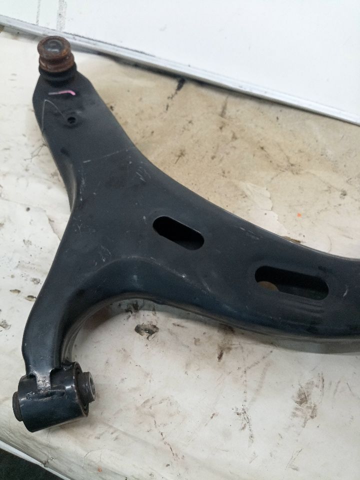2019 SUBARU LEGACY Right LOWER CNTRL ARM, FR - 14029 — photo 3
