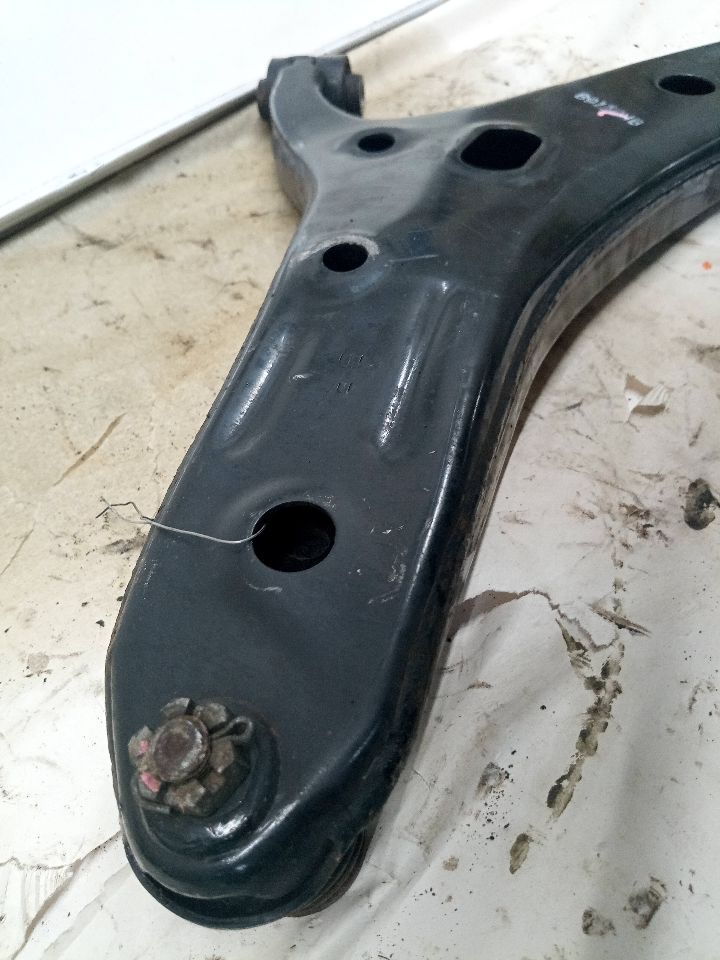 2019 SUBARU LEGACY Right LOWER CNTRL ARM, FR - 14029 — photo 5