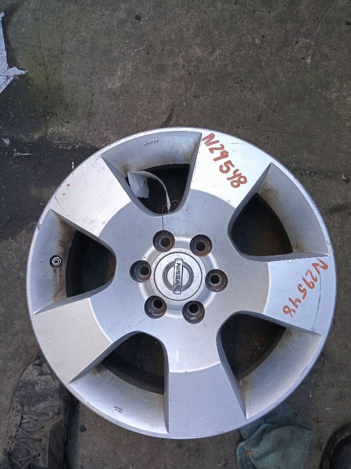 2007 NISSAN PATHFINDER 6cyl Gasoline 4.0 WHEEL - 141707 — photo 1