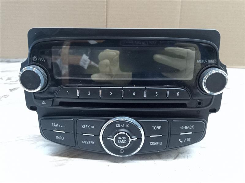 2012 CHEVROLET SONIC 4cyl Gasoline 1.8 Radio Audio - 142012 — photo 1