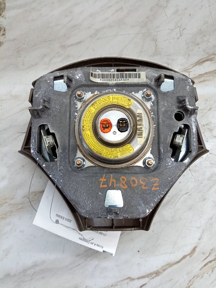 2003 LEXUS ES300 6cyl Gasoline 3.0 AIR BAG - 142053 — photo 3