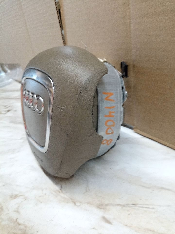 2010 AUDI A4 4cyl Gasoline Turbo 2.0 AIR BAG - 142700 — photo 2