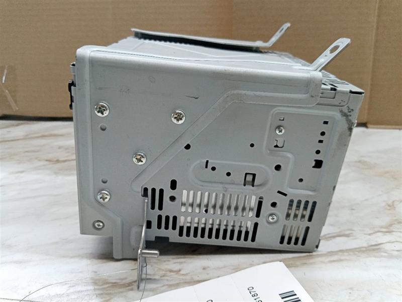 2011 FORD TAURUS Radio Audio - 142979 — photo 2