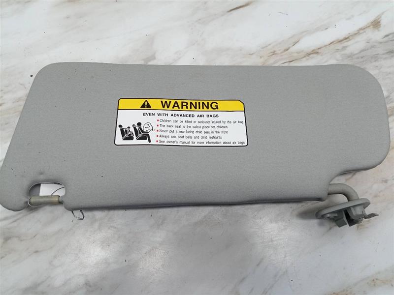 2008 MITSUBISHI OUTLANDER 4cyl Gasoline 2.4 Right Sun Visor - 1433 — photo 3