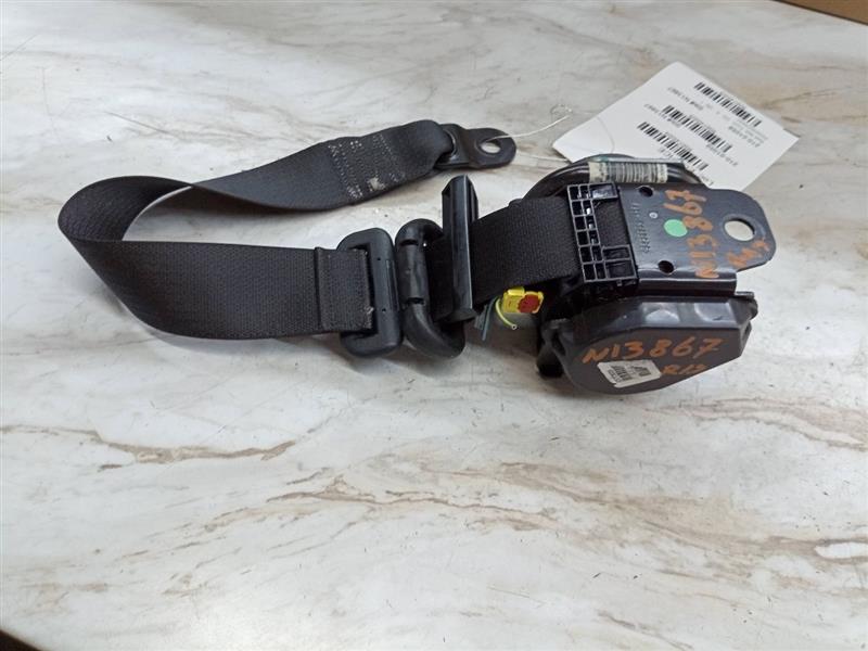 2014 CHRYSLER 200 6cyl Gasoline 3.6 Seat Belt, Front - 143324 — photo 3