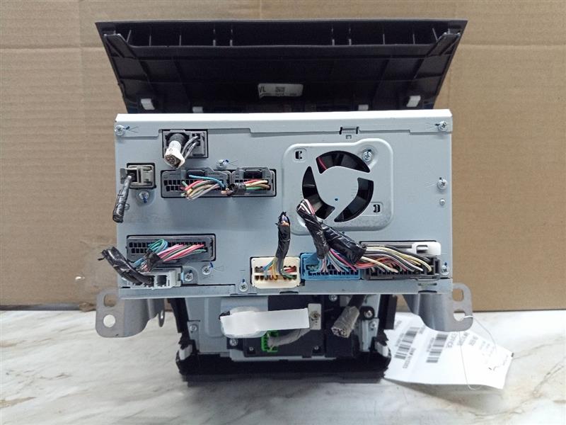 2015 ACURA ILX 2.0L 4cyl Gasoline VVT Radio Audio - 143516 — photo 4