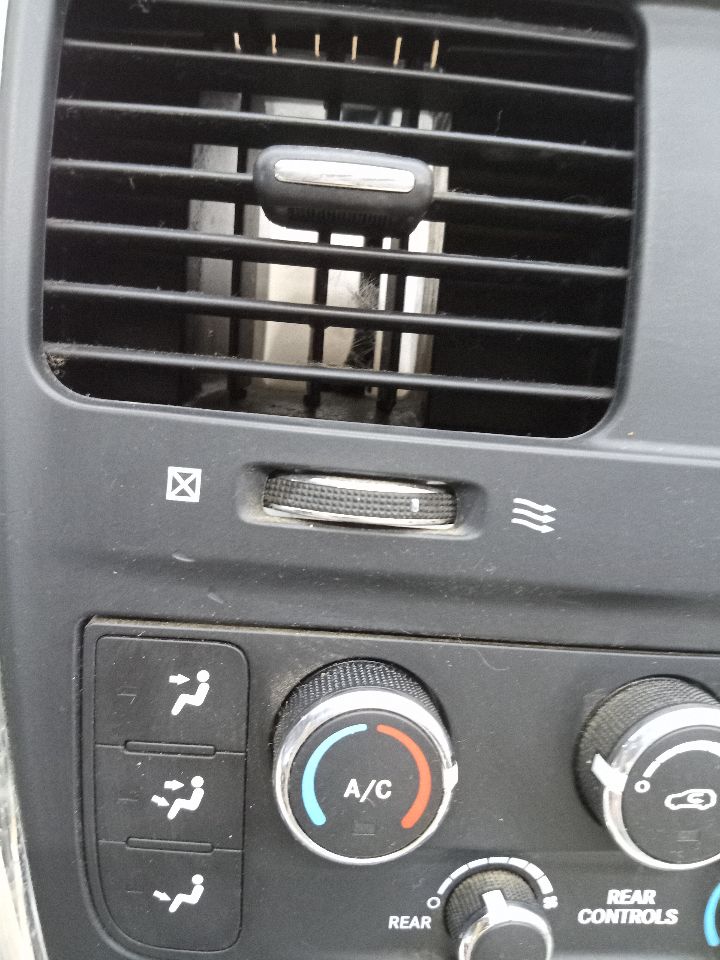 2011 DODGE CARAVAN TEMP CONTROL - 144208 — photo 2