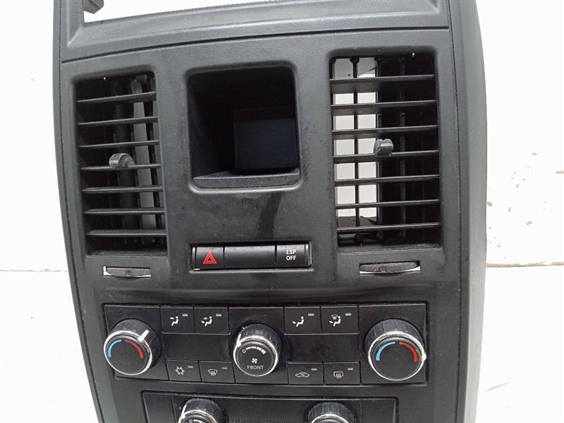 2008 DODGE CARAVAN 6cyl Gasoline 3.3 Flex TEMP CONTROL - 144720 — photo 4