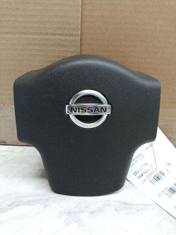2004 NISSAN TITAN 5.6L 8cyl Gasoline Left AIR BAG - 147035