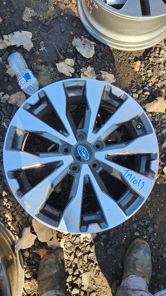 2017 SUBARU LEGACY WHEEL - 147071 — photo 2