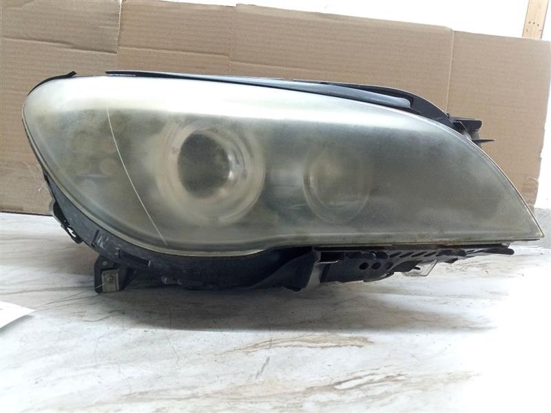 2010 BMW 750i 8cyl Gasoline Turbo 4.4 Right HEADLAMP ASSEMBLY - 147573 — photo 3