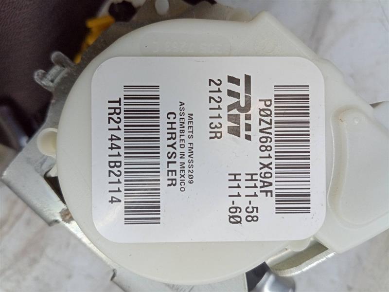 2012 DODGE CARAVAN Seat Belt, Front - 147596 — photo 3