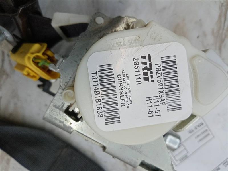 2012 DODGE CARAVAN Seat Belt, Front - 147599 — photo 3