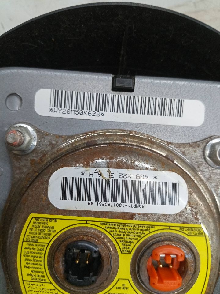 2010 SUBARU LEGACY 4cyl Gasoline 2.5 Left AIR BAG - 148438 — photo 3