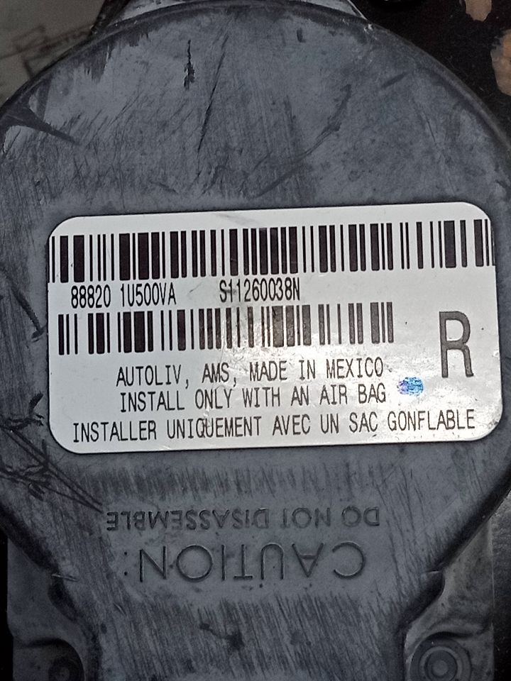 2011 KIA SORENTO 4cyl Gasoline 2.4 Seat Belt, Front - 149158 — photo 4