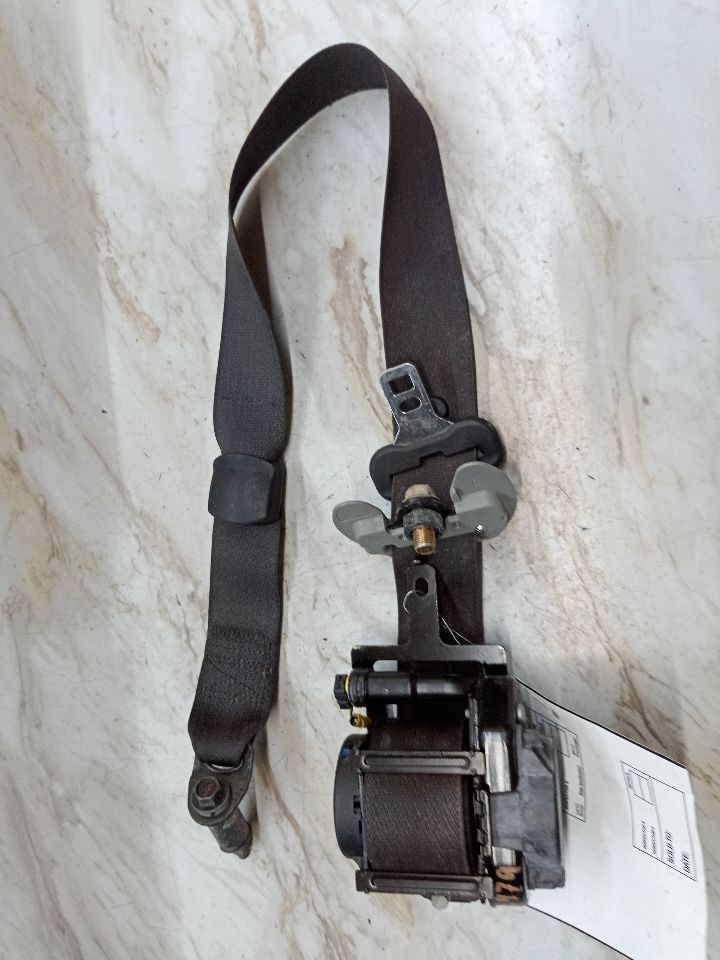 2011 KIA SORENTO 4cyl Gasoline 2.4 Seat Belt, Front - 149158 — photo 5