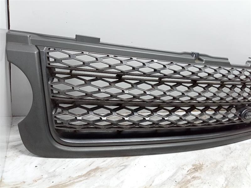 2011 LAND ROVER RANGE ROVER 8cyl Gasoline 5.0 GRILLE - 149651 — photo 2