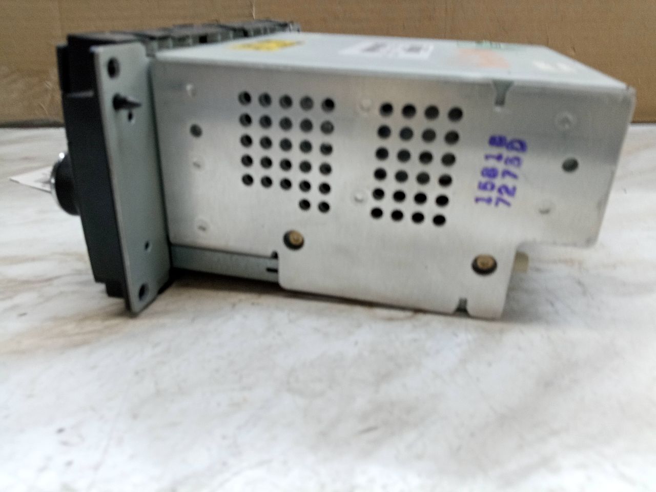 2008 CHRYSLER TOWN & COUNTRY 6cyl Gasoline 3.3 Flex Radio Audio - 150303 — photo 3