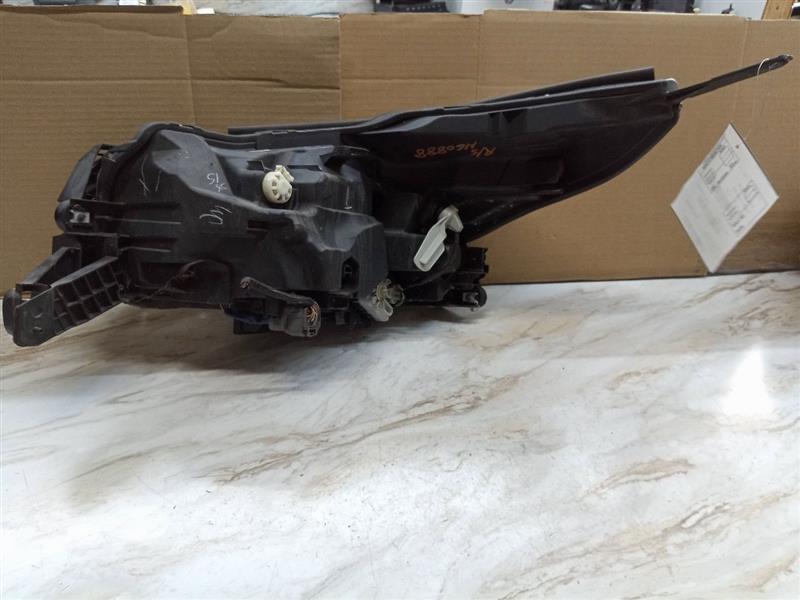 2020 SUBARU LEGACY Right HEADLAMP ASSEMBLY - 150399 — photo 7