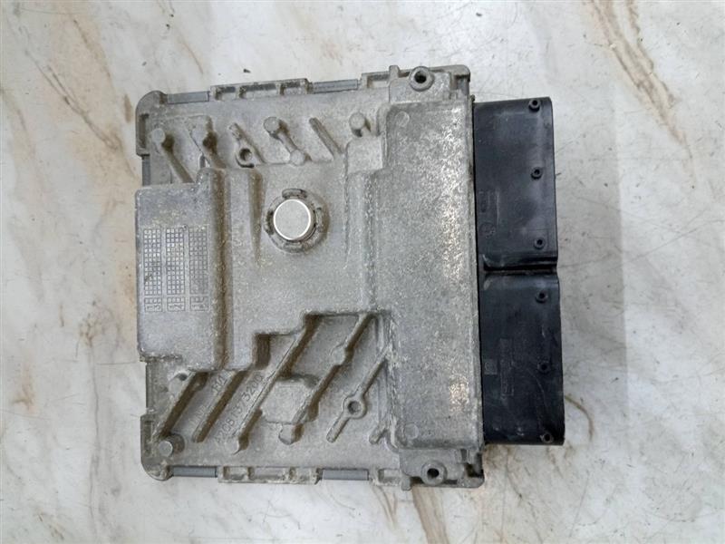 2015 VOLKSWAGEN PASSAT 4cyl Gasoline Turbo 1.8 Eng/Motor Cont Mod - 150714 — photo 2