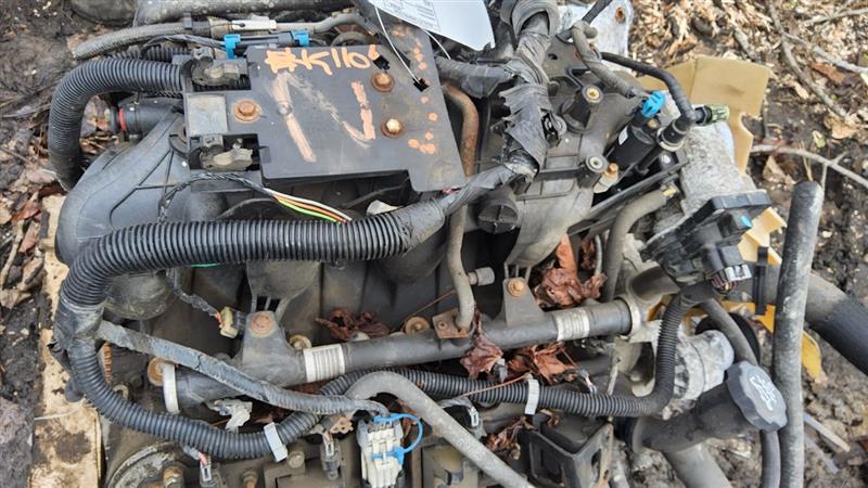 2003 AMERICAN MOTORS HUMMER H2 ENGINE ASSEMBLY - 150755 — photo 1