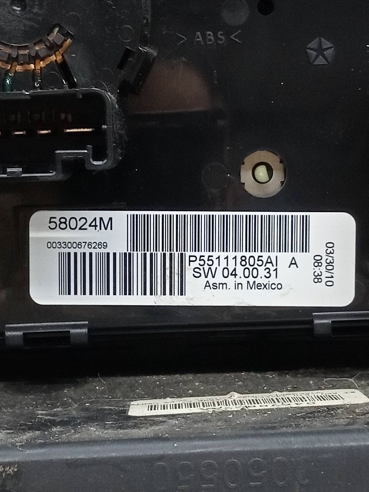2010 CHRYSLER TOWN & COUNTRY 3.8L 6cyl Gasoline TEMP CONTROL - 150909 — photo 7