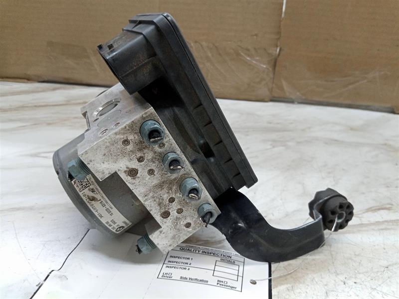 2014 BMW 428i 4cyl Gasoline Turbo 2.0 Anti-lock Brake Pts - 151015