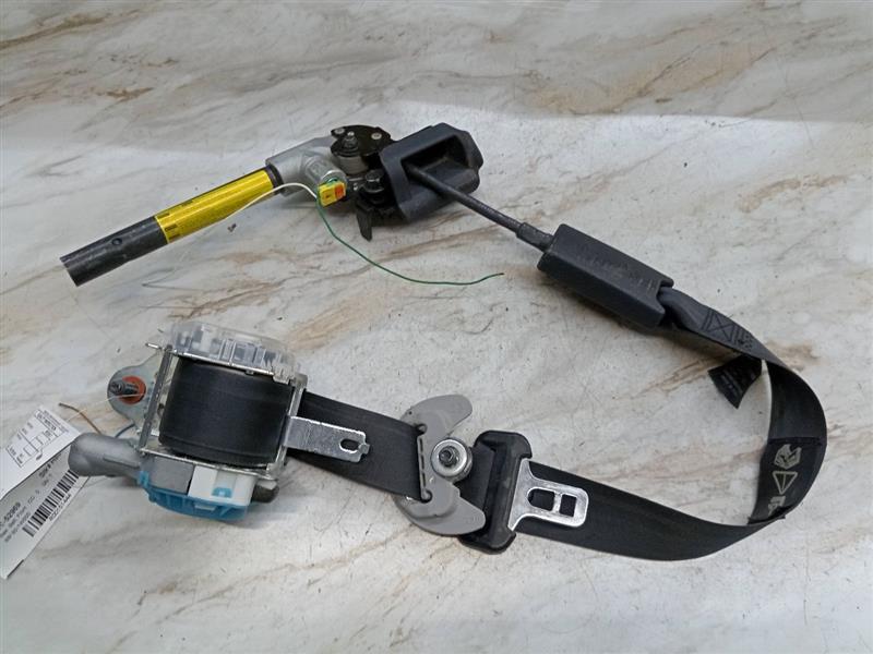2013 KIA RIO Seat Belt, Front - 151444 — photo 4