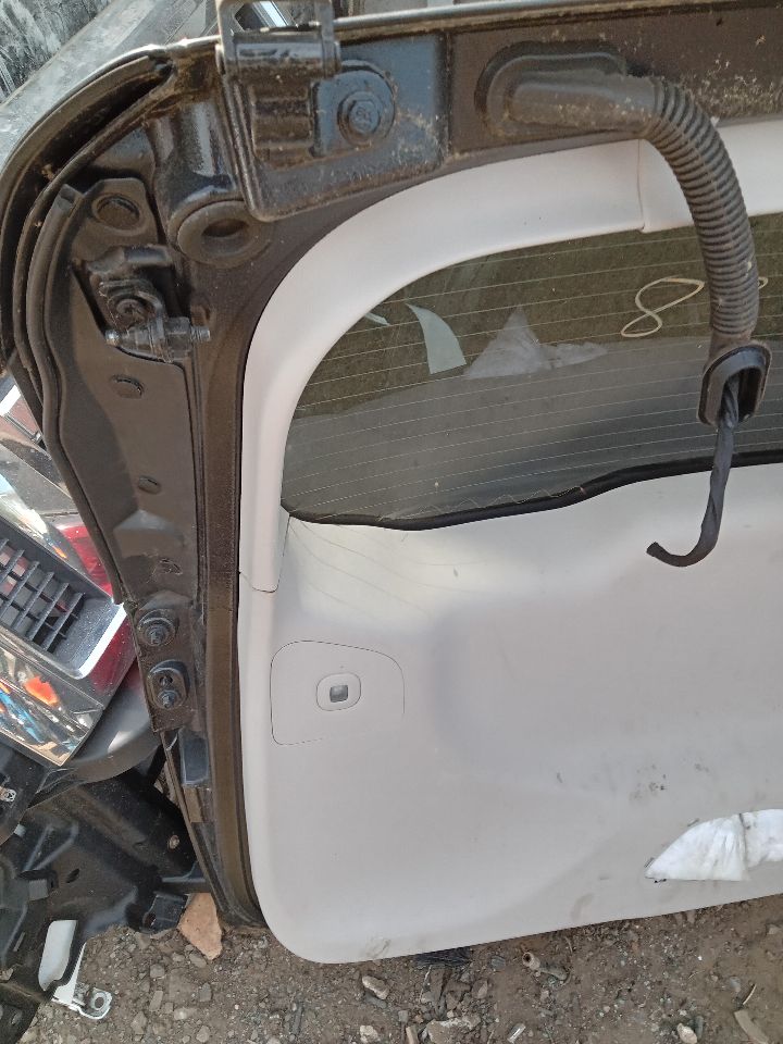 2020 CHRYSLER PACIFICA 3.6L 6cyl VVT Decklid  Tailgate - 153940 — photo 6