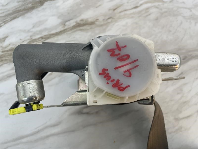 2008 TOYOTA PRIUS Seat Belt, Front - 1546 — photo 4