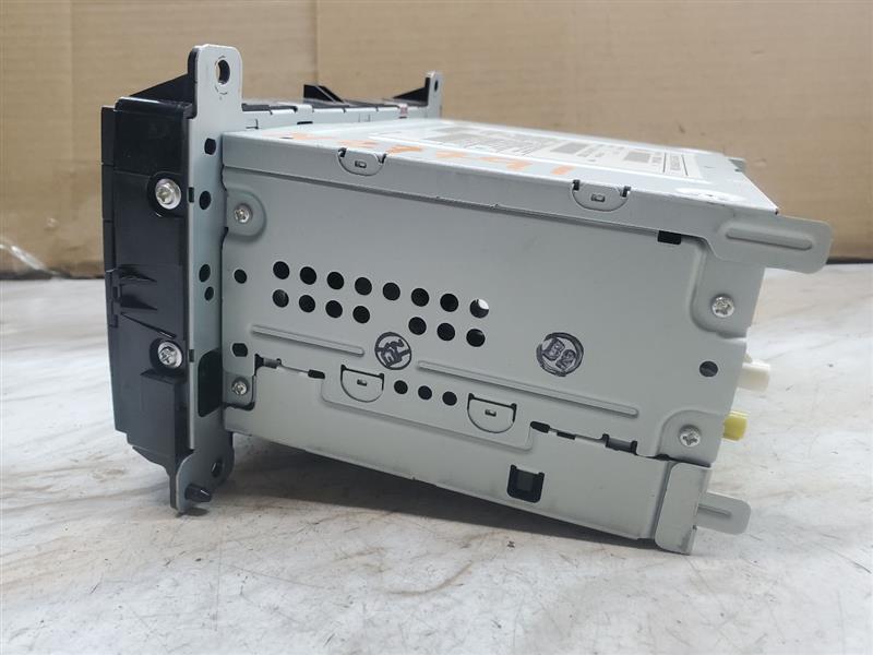2013 DODGE DURANGO 6 cyl Gas Flex Fuel 3.6 Radio Audio - 154679 — photo 4