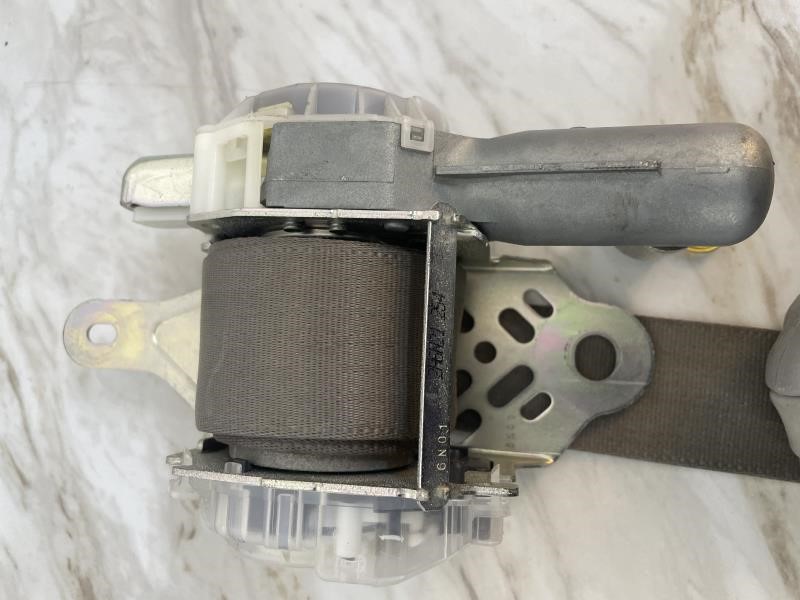 2007 TOYOTA HIGHLANDER Seat Belt, Front - 1548 — photo 2