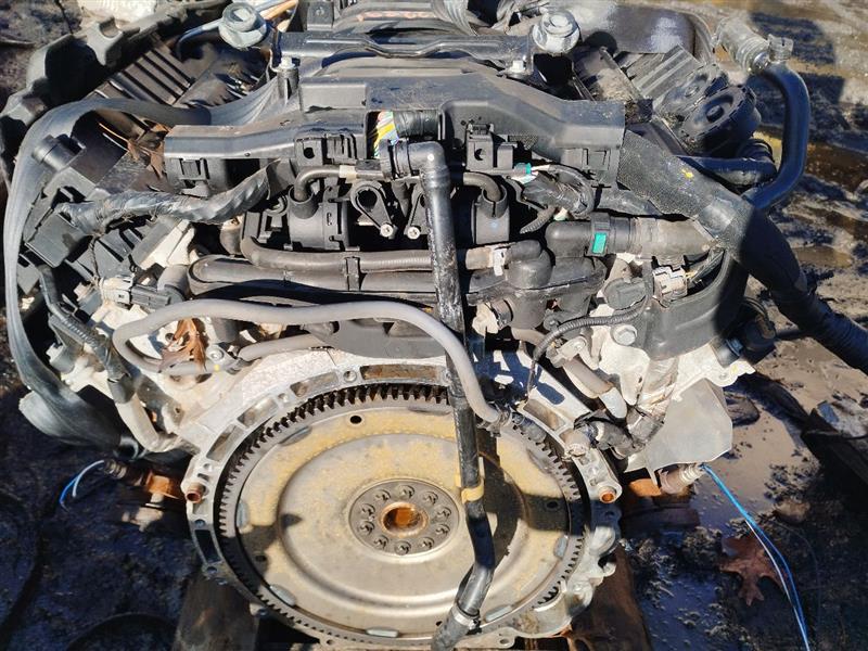 2012 JAGUAR XJ 8cyl Gasoline 5.0 ENGINE ASSEMBLY - 155101 — photo 6