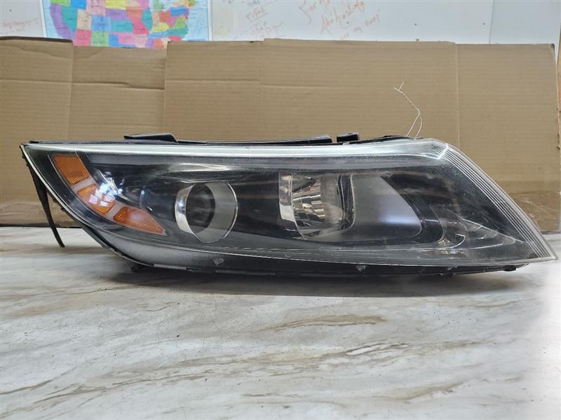 2014 KIA OPTIMA 4cyl Gasoline 2.4 Right HEADLAMP ASSEMBLY - 155530 — photo 3