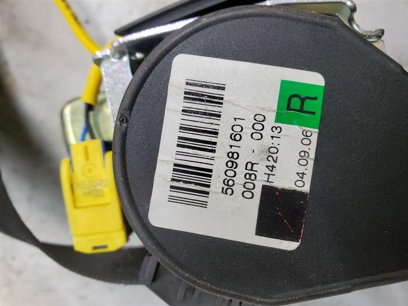 2005 PORSCHE CAYENNE Seat Belt, Front - 155578 — photo 2