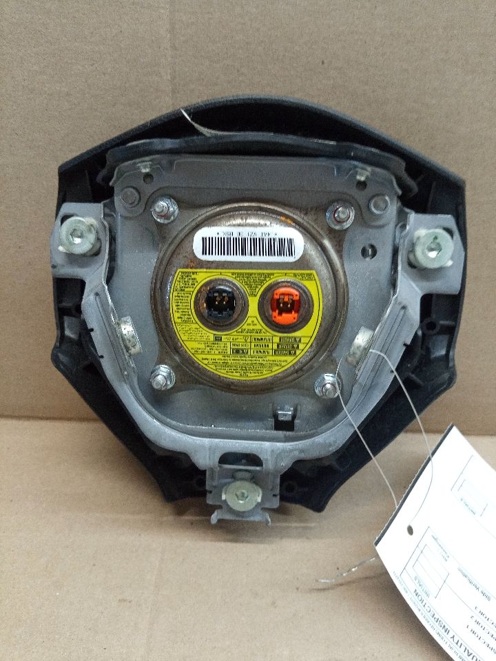 2009 SUBARU LEGACY 4cyl Gasoline 2.5 AIR BAG - 156122 — photo 2