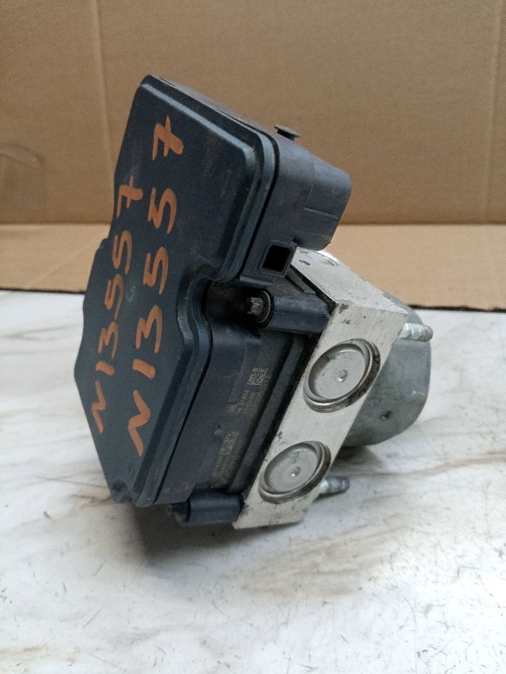2015 SCION FR-S 4cyl Gasoline 2.0 Dohc Anti-lock Brake Pts - 156214 — photo 3