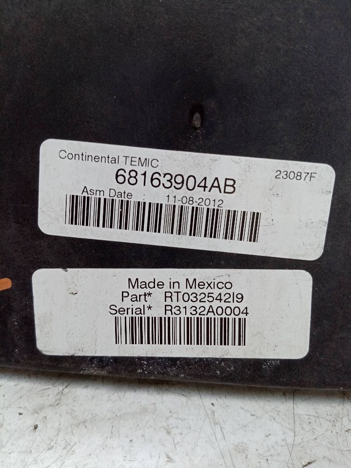 2013 CHRYSLER TOWN & COUNTRY 6cyl Gasoline 3.6 Chassis Cont Mod - 157421 — photo 4