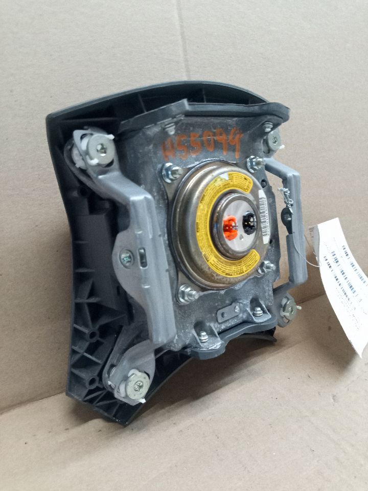 2011 TOYOTA CAMRY 4cyl Gasoline 2.5 Left AIR BAG - 157704 — photo 3