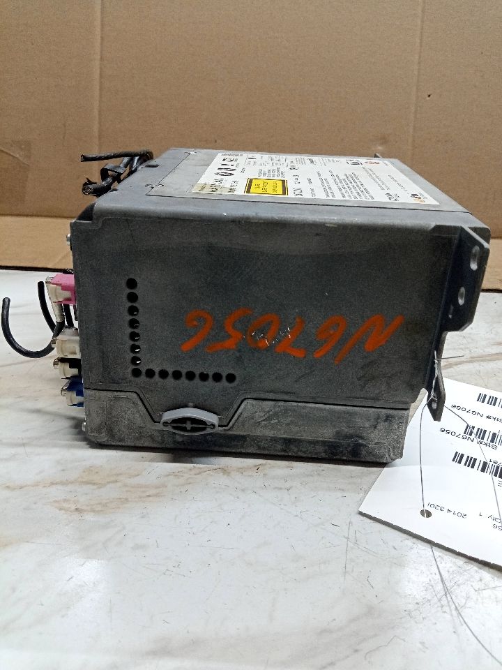2014 BMW 320i 4cyl Gasoline Turbo 2.0 Radio Audio - 157781 — photo 4