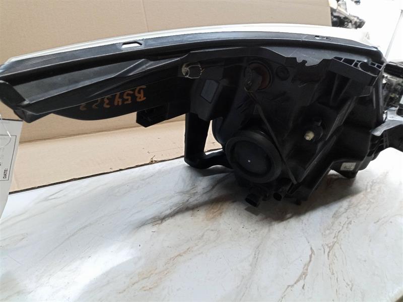2012 FORD EXPLORER 6cyl Gasoline 3.5 Left HEADLAMP ASSEMBLY - 158669 — photo 3
